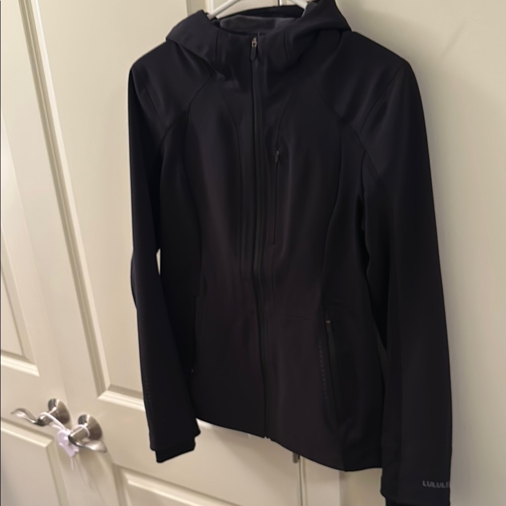 lululemon athletica Black Women's Cross Chill Jacket
